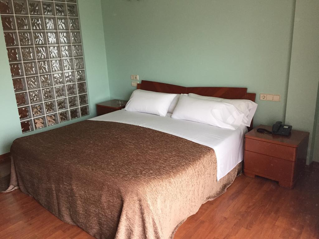 Motel Abalo Catoira Zimmer foto